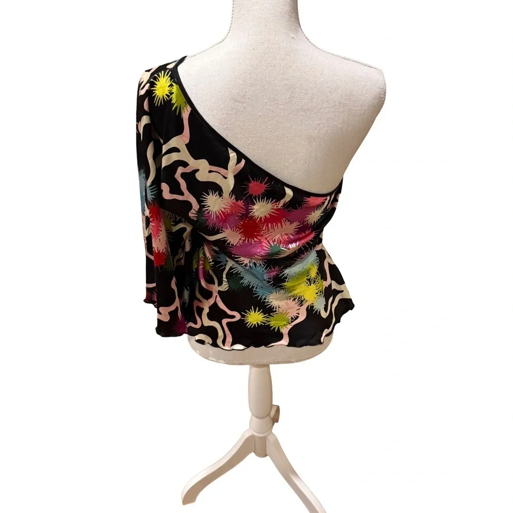 Trina Turk One Shoulder Silk Starburst Print Top M ✨ - Picture 4 of 12